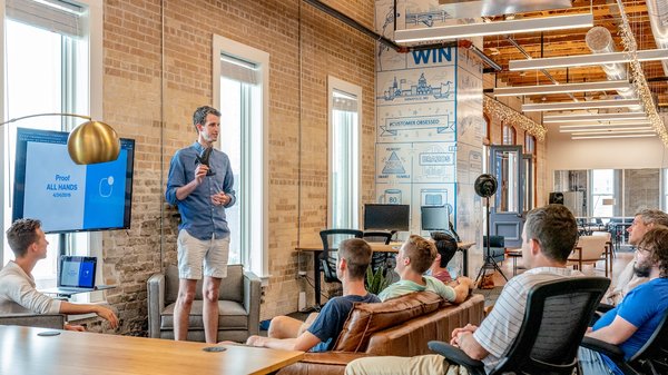 Consolidation d'entreprise : Boostez votre performance financière grâce à cette stratégie comptable innovante